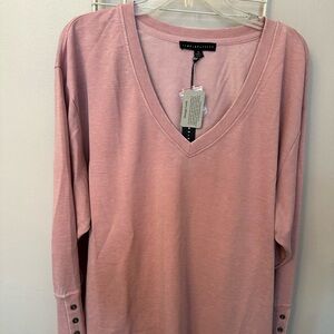 New mauve V neck shirt sz 2X